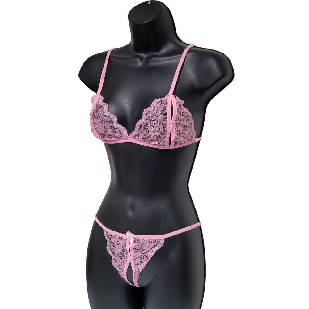 Sexy Lingerie Set Crotchless Panties Sheer Lace Thong Peekaboo Nipple Bra